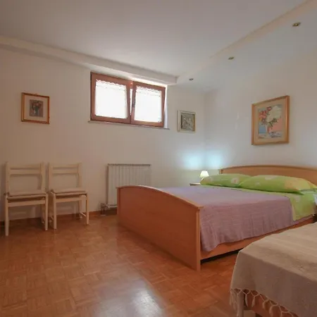 Апартаменты Ferienwohnung Fur 5 Personen Ca 50 Qm In Novigrad, Istrien Istrische Riviera - B60542 Karpinjan